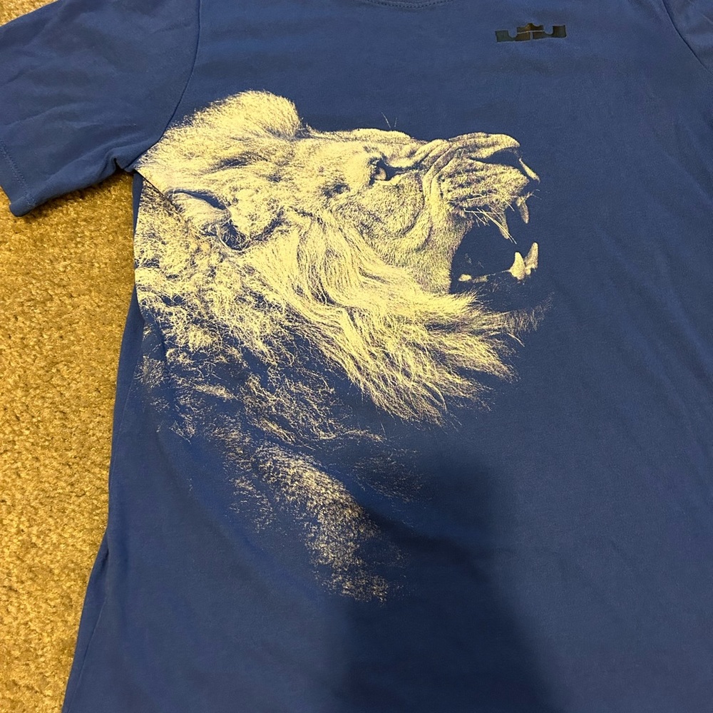 Boys nike dri fit t shirt